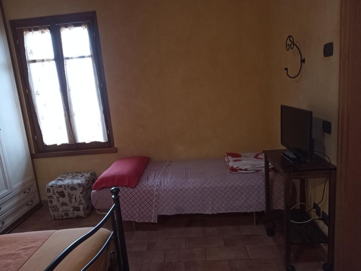 Agriturismo Trebis Volta Mantovana Eksteriør billede