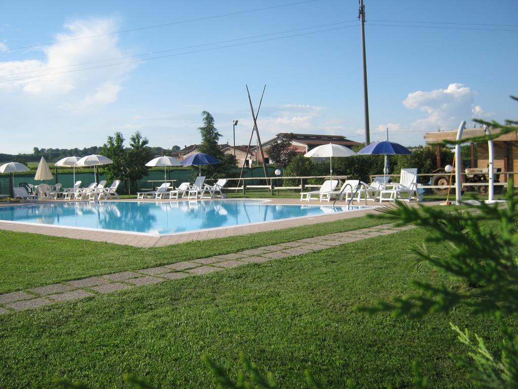 Agriturismo Trebis Volta Mantovana Eksteriør billede