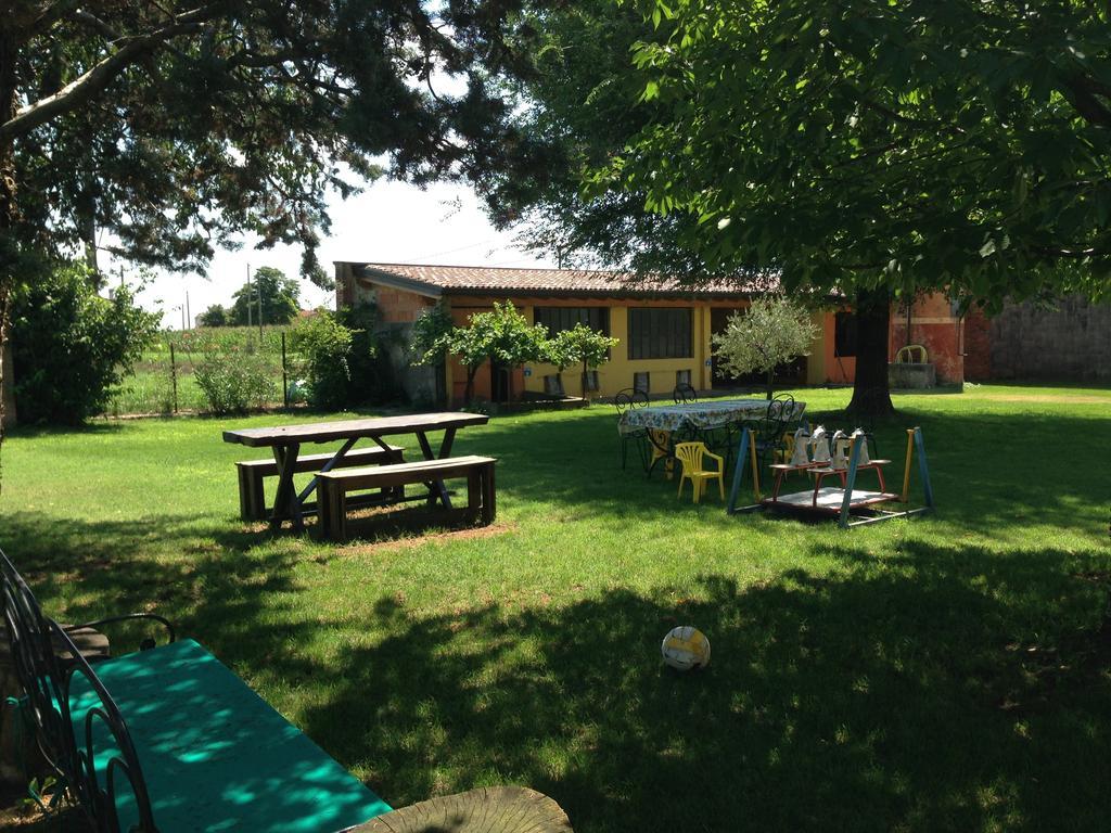 Agriturismo Trebis Volta Mantovana Eksteriør billede