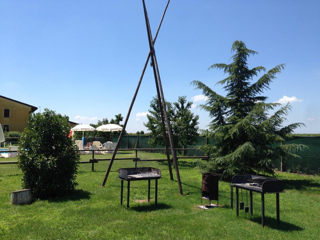 Agriturismo Trebis Volta Mantovana Eksteriør billede