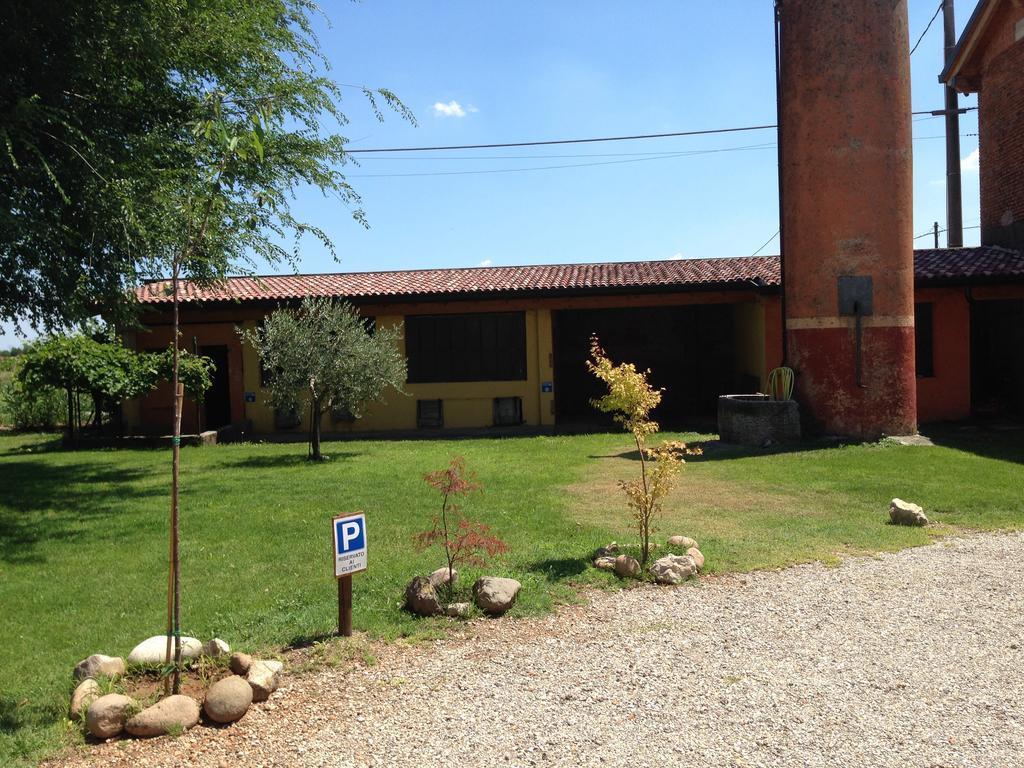 Agriturismo Trebis Volta Mantovana Eksteriør billede