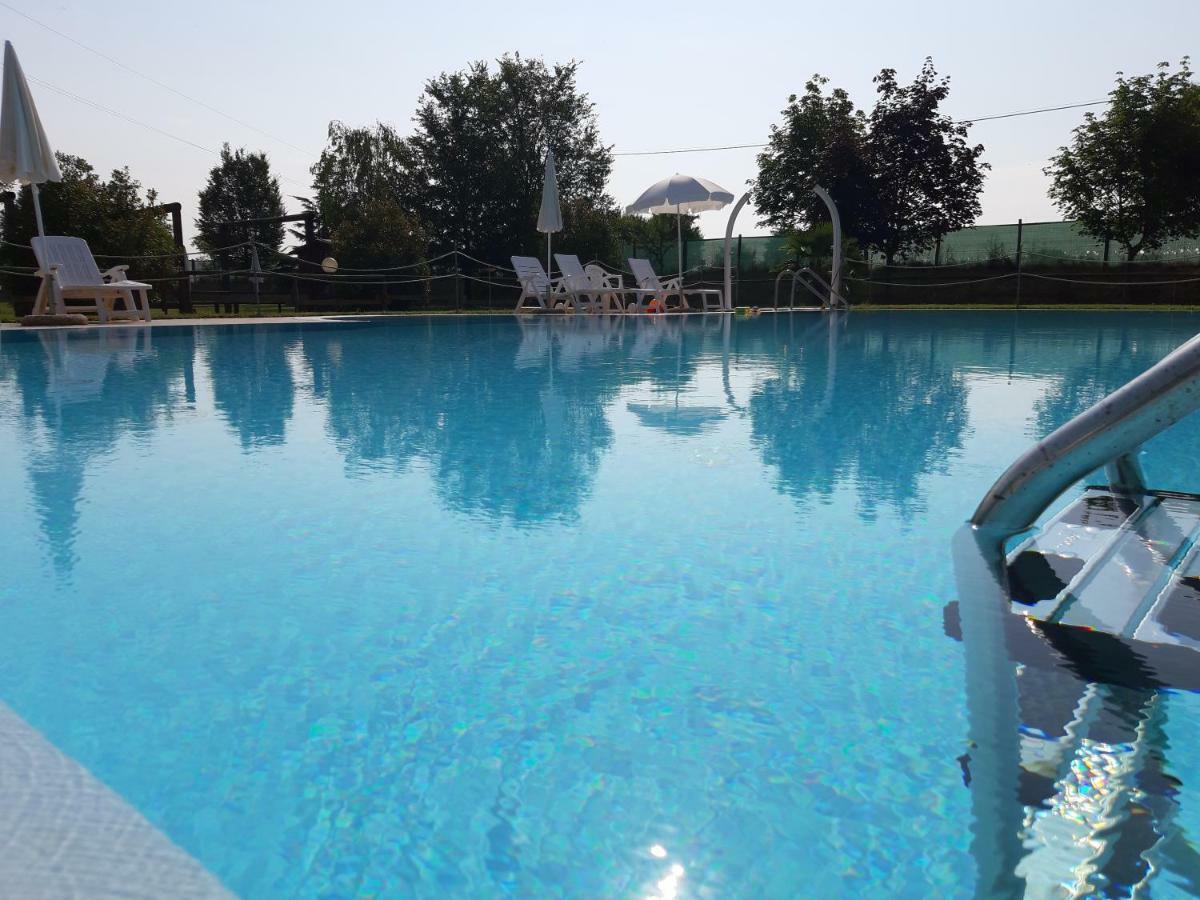 Agriturismo Trebis Volta Mantovana Eksteriør billede