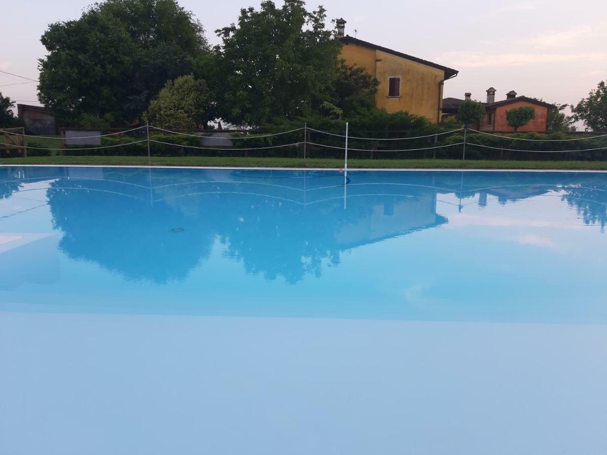 Agriturismo Trebis Volta Mantovana Eksteriør billede