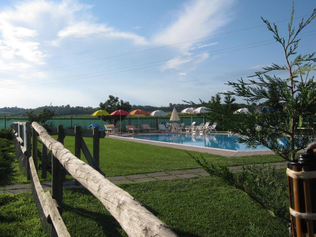 Agriturismo Trebis Volta Mantovana Eksteriør billede